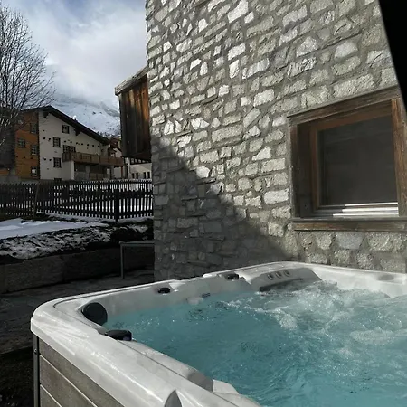 Haus Eratic Apartment