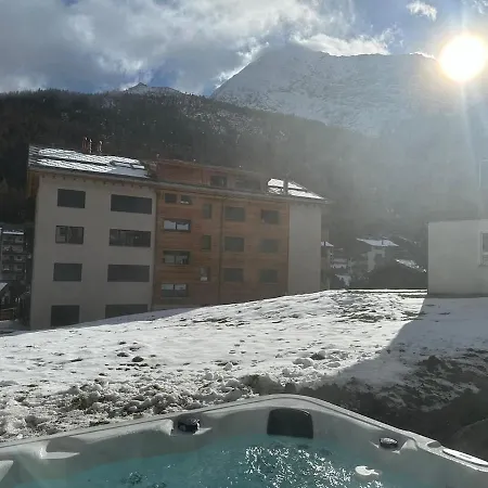 Haus Eratic Apartment *